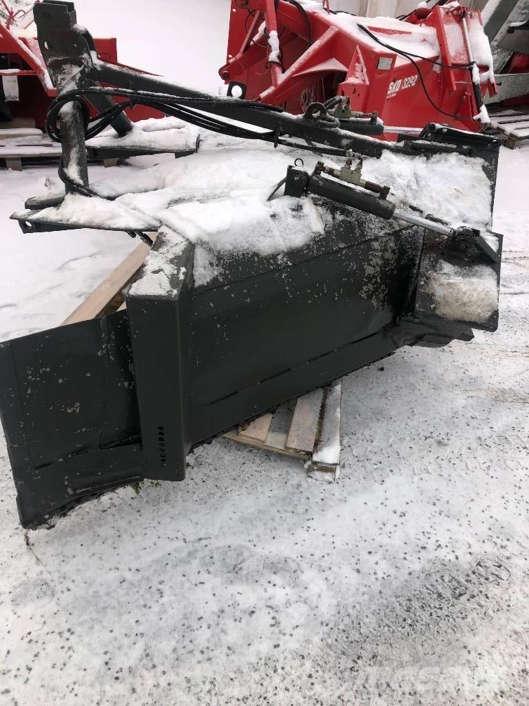 Ala-talkkari AT 260 Lumilingot