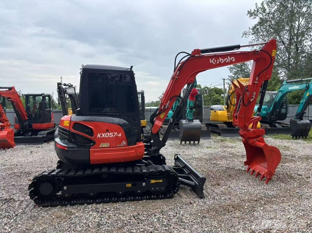 Kubota KX 057 Minikaivukoneet < 7t