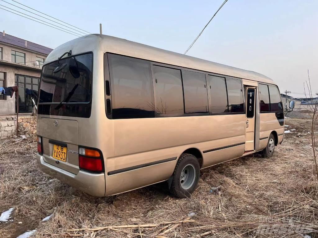 Toyota Coaster Bus Minibussit