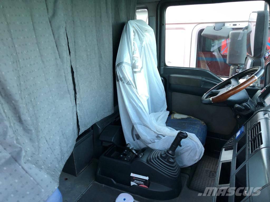 MAN TGA 18.480 Vetopöytäautot