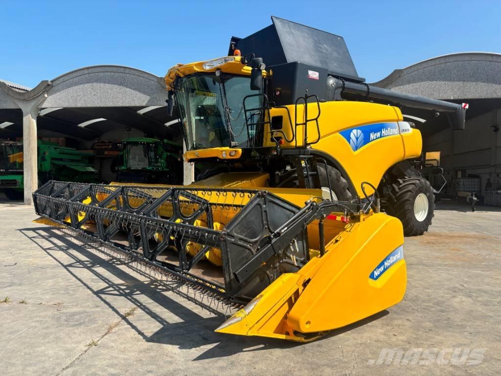New Holland CR 9090 Leikkuupuimurit