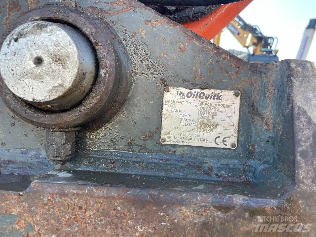 Doosan EXCA Telakaivukoneet