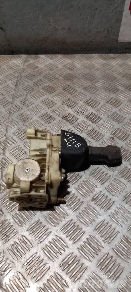 Scania R 420    1774972 Ohjaamot ja sisustat