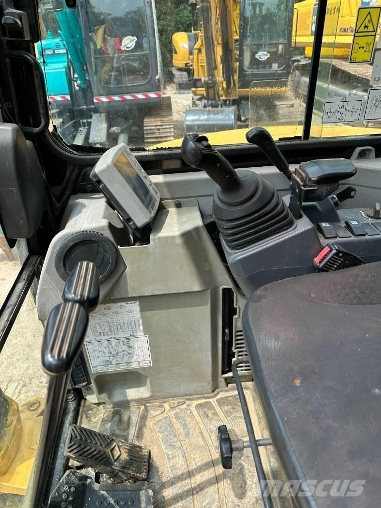 CAT 303.5E2 Minikaivukoneet < 7t