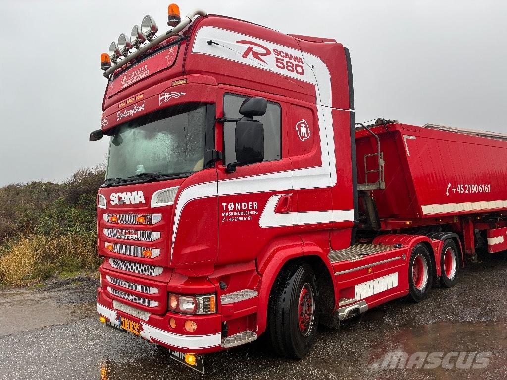 Scania R 580 Vetopöytäautot