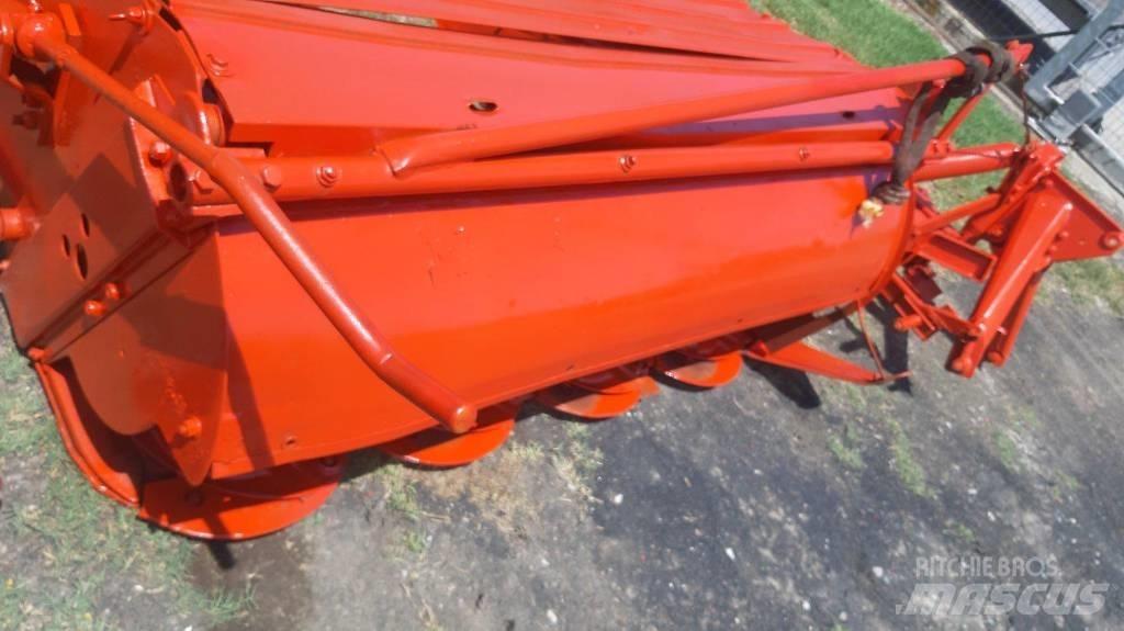 Kuhns Mfg 200 Niittokoneet
