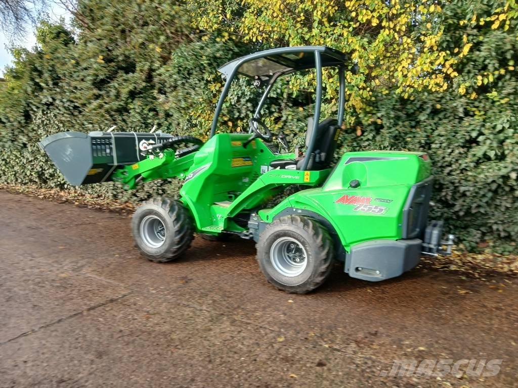  Ex Demo Avant 755i Pienkuormaajat