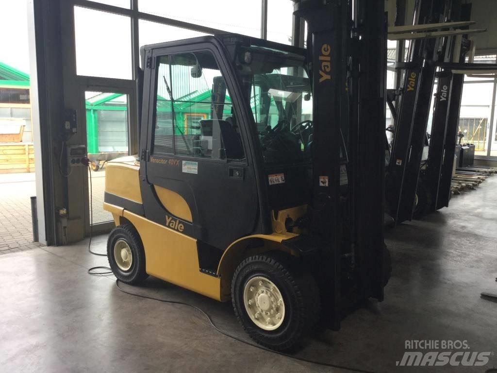 Yale GDP40VX Dieseltrukit