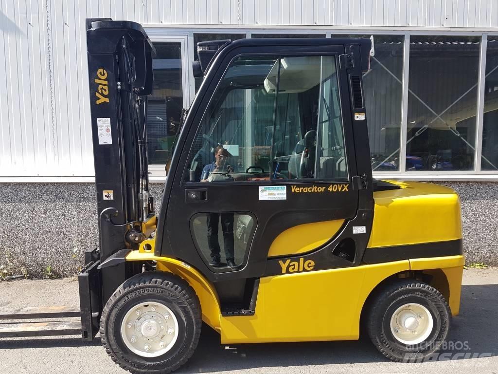 Yale GDP40VX Dieseltrukit