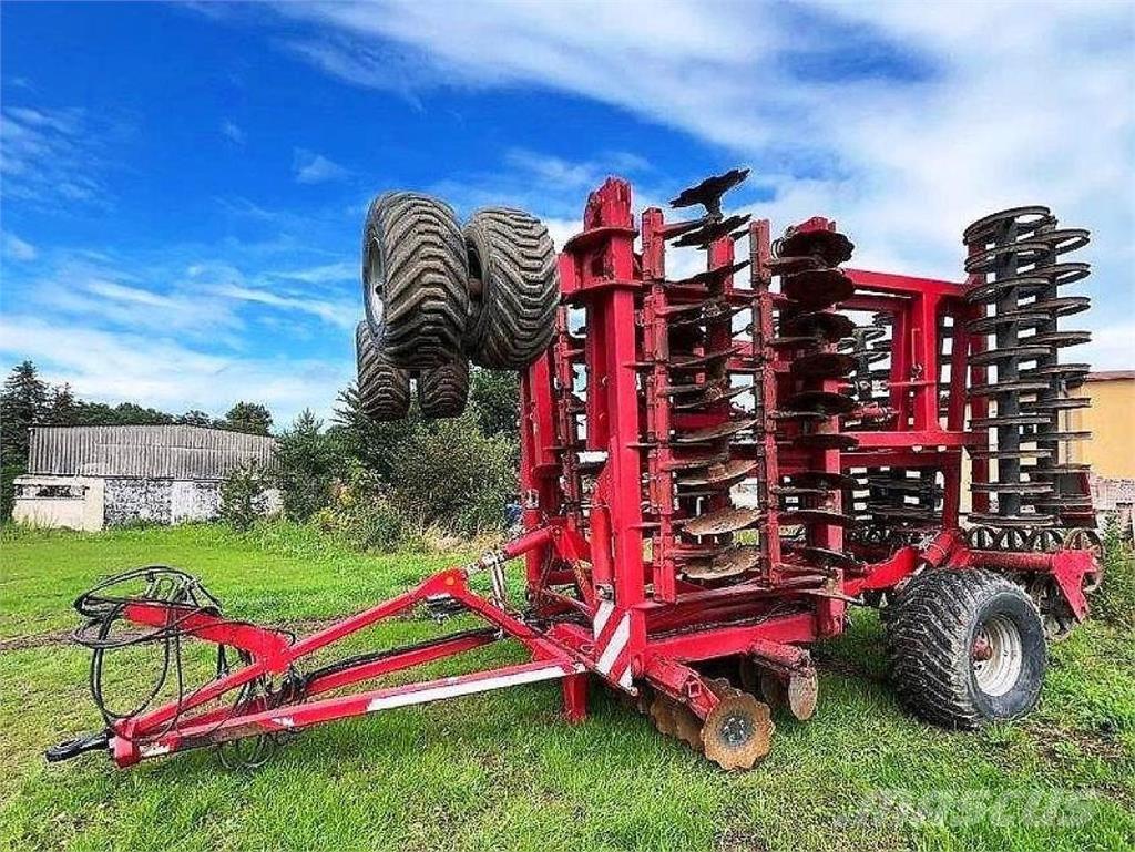 Horsch Joker 12RT Kiekkomultaimet ja lautasäkeet
