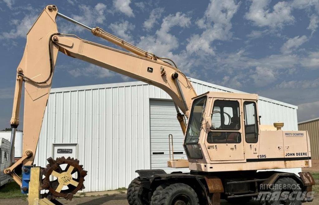 John Deere 595 Pyöräkaivukoneet