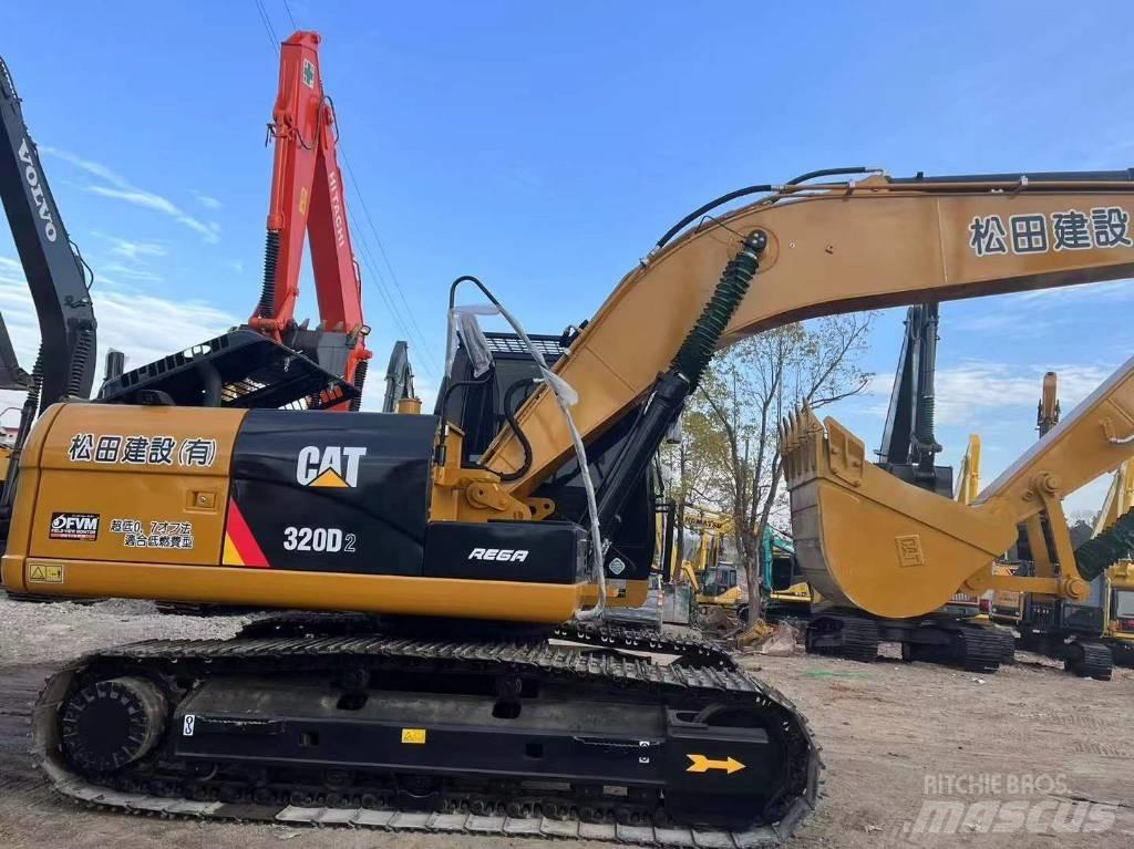 CAT 320 Telakaivukoneet