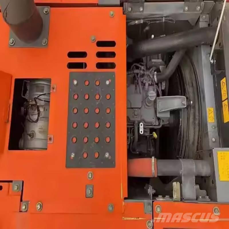 Hitachi ZX 130 Telakaivukoneet