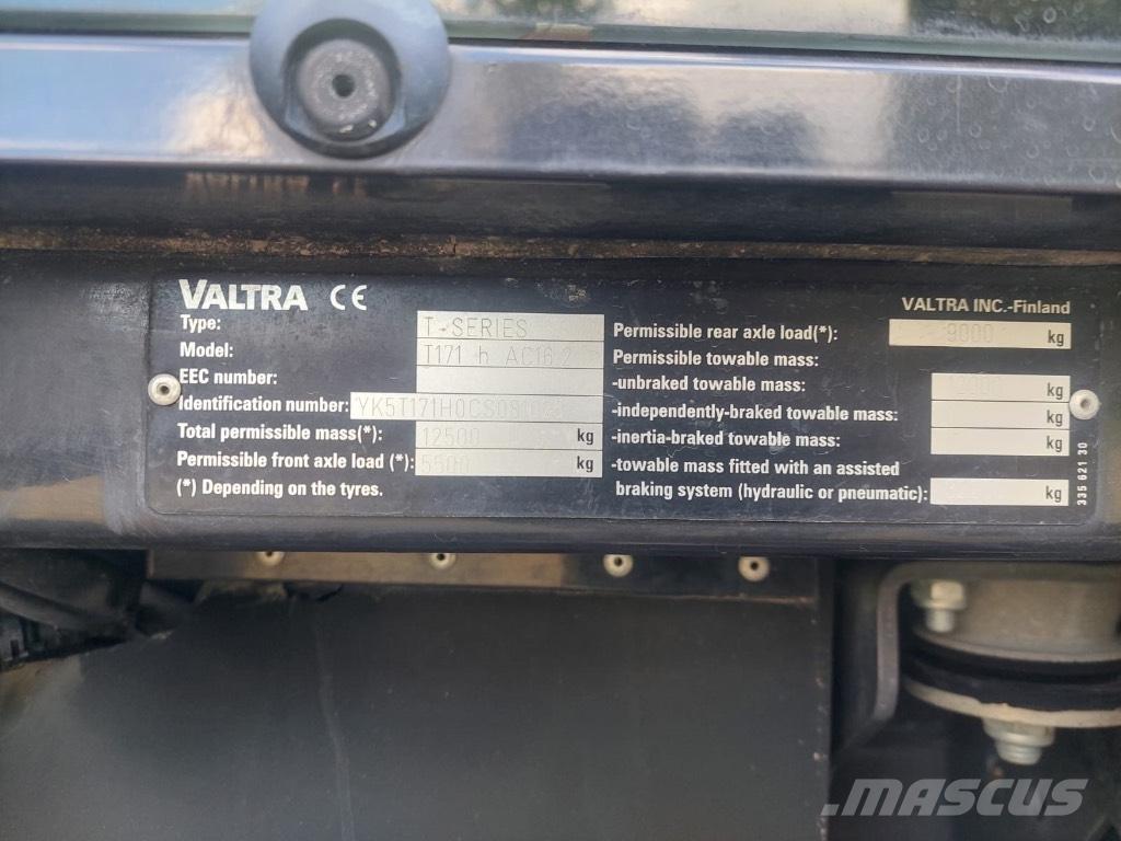 Valtra T 171 H Traktorit