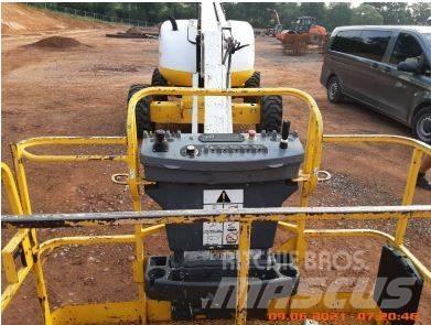 JLG 600 AJ Kuukulkijat