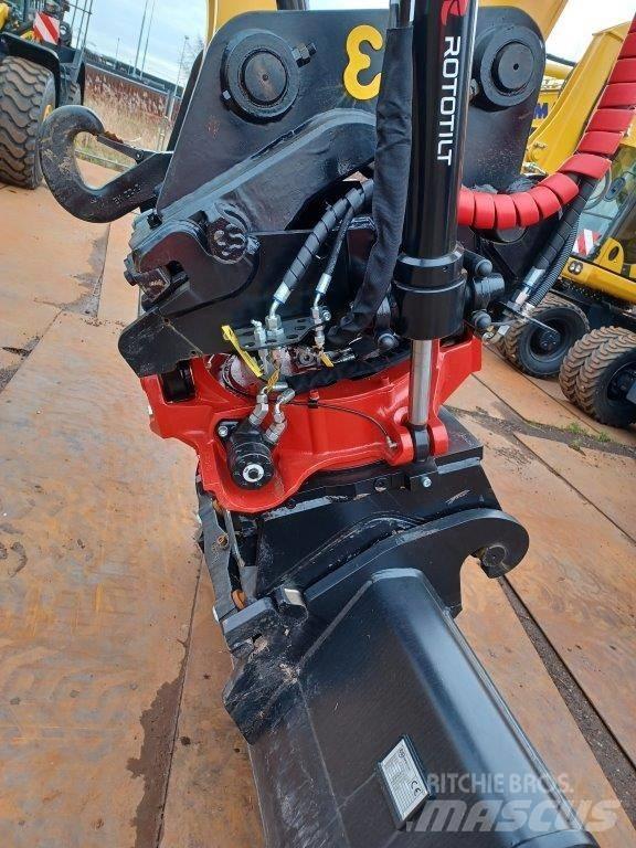 Komatsu PW180-11E0 Pyöräkaivukoneet