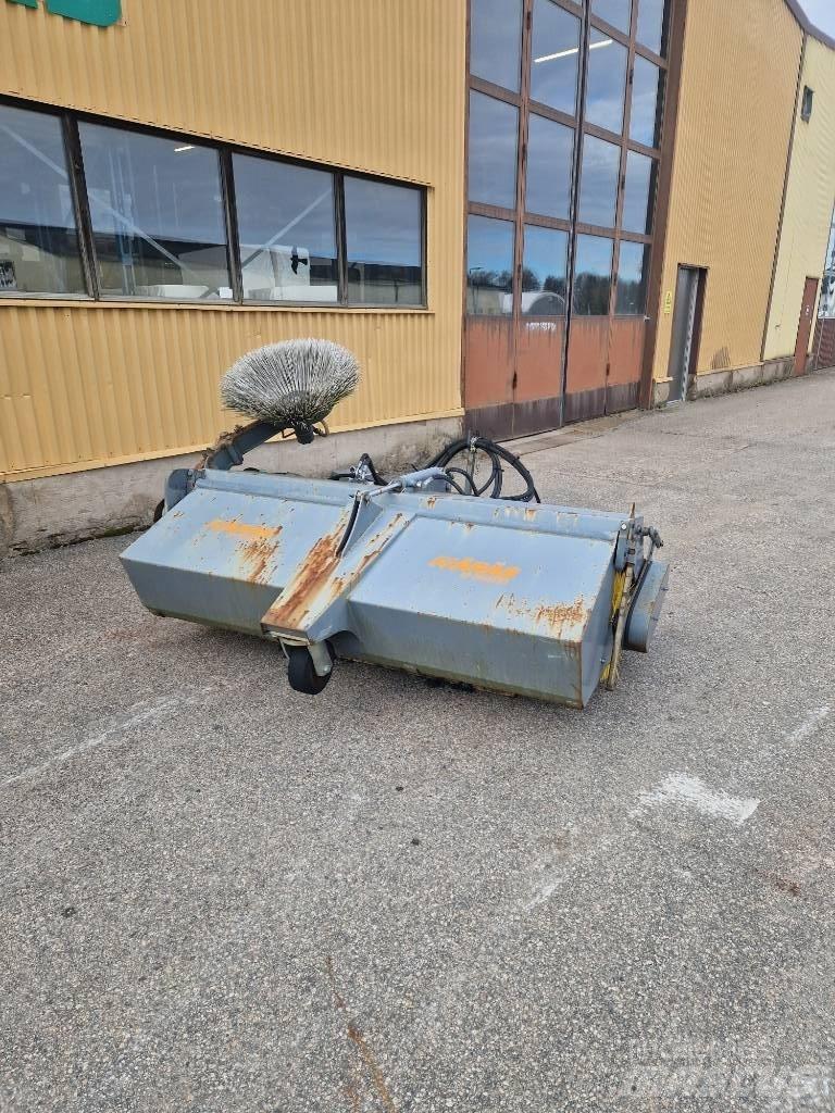 Fjärås Bema Dual 600 Lakaisukoneet
