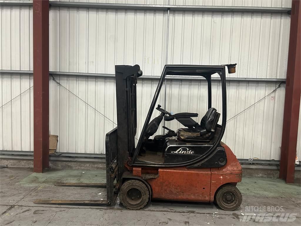 Linde E18P-02 Sähkötrukit