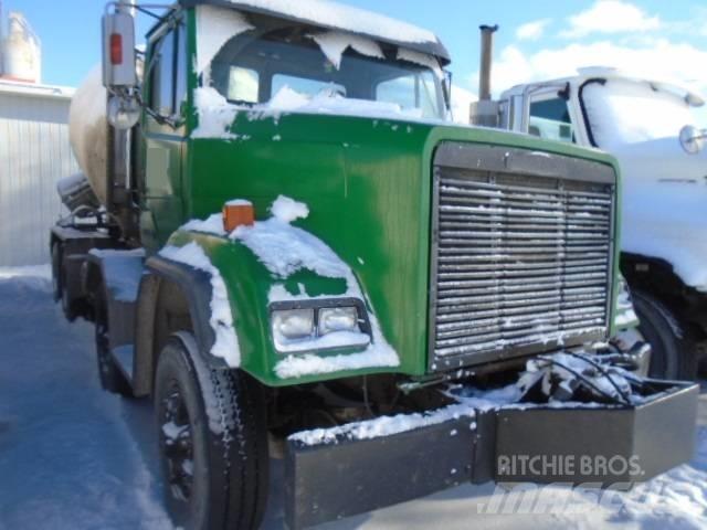 Freightliner FLC 112 Muut kuorma-autot