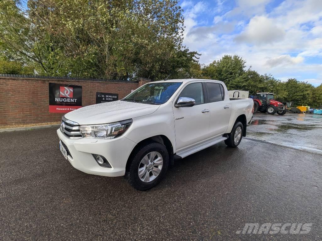 Toyota Hilux Lava-autot