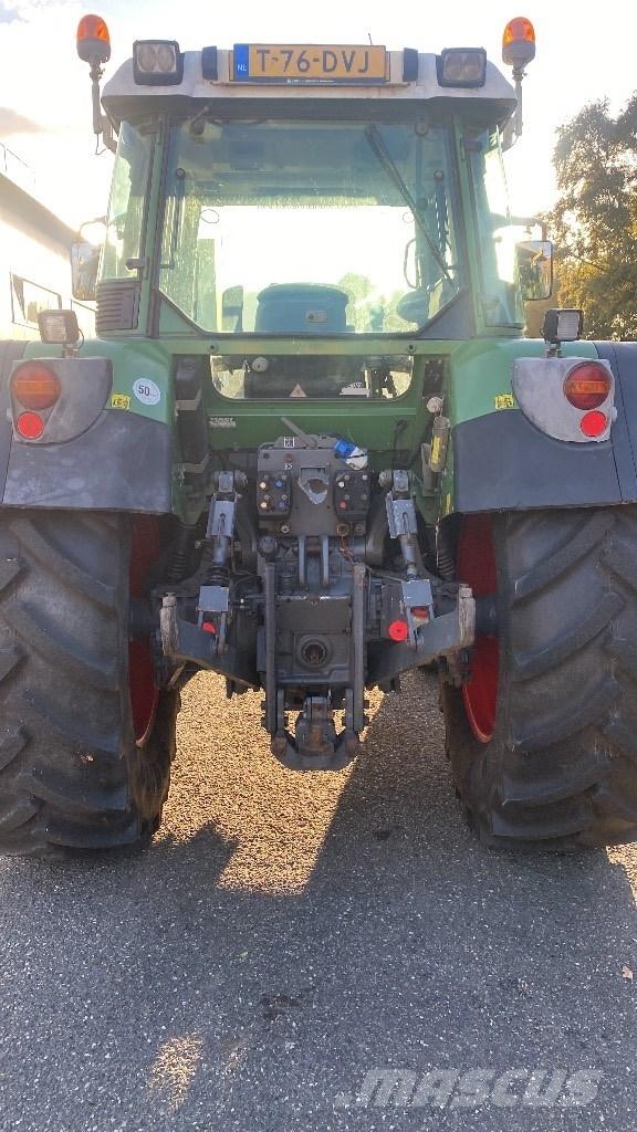Fendt 415 Vario Traktorit
