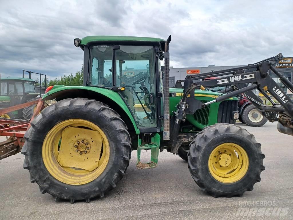 John Deere 6220 Traktorit