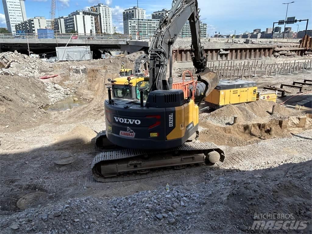 Volvo ECR235EL Telakaivukoneet