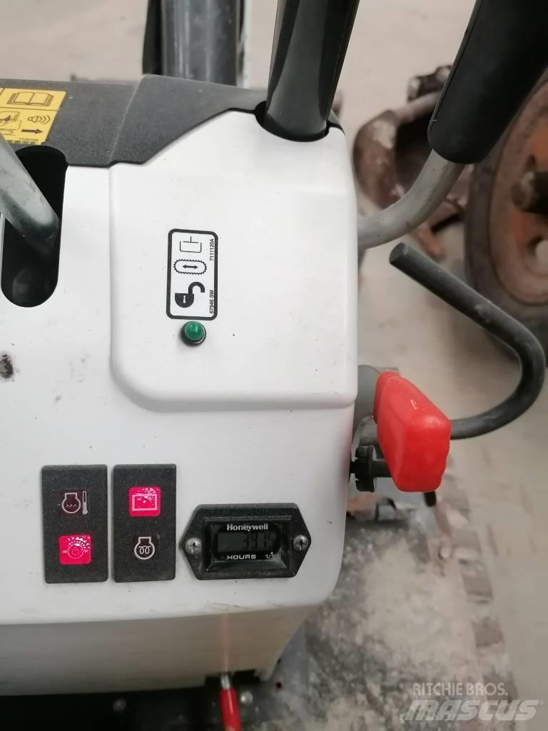 Bobcat E10Z Minikaivukoneet < 7t