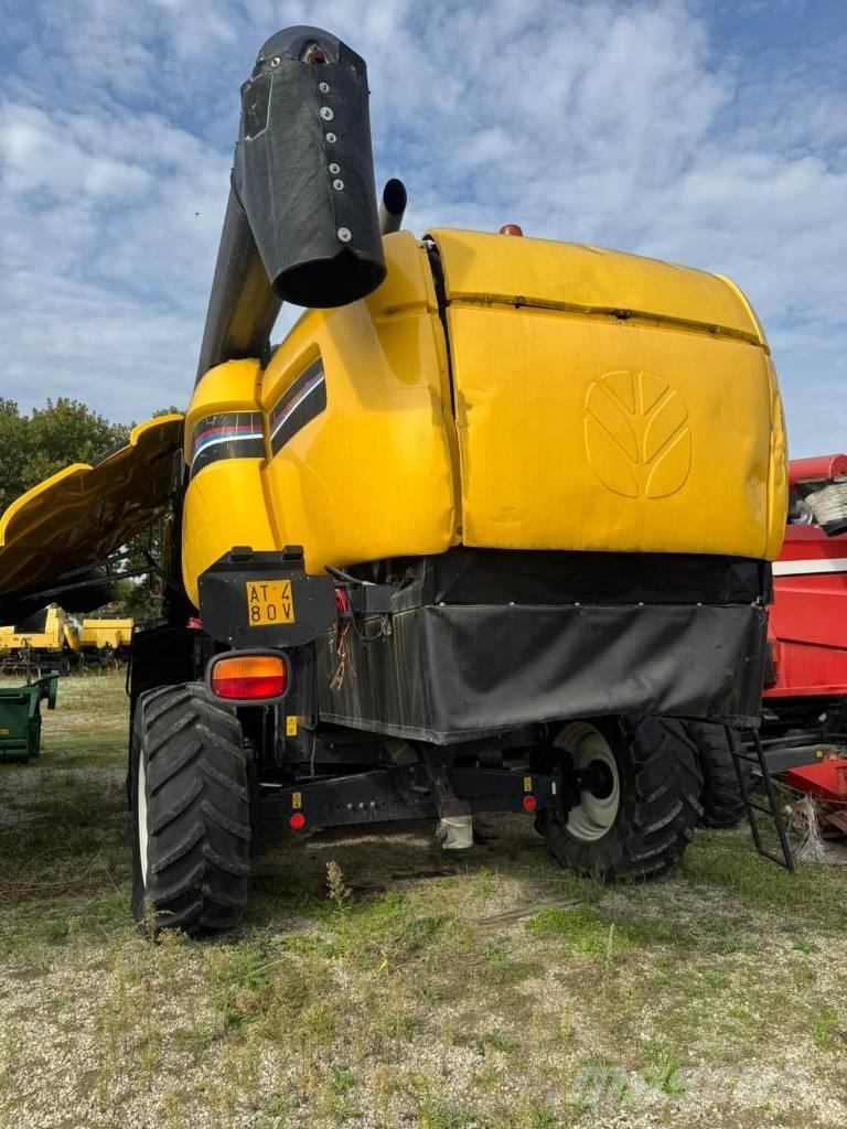 New Holland CX 760 Leikkuupuimurit