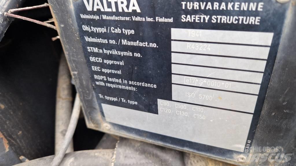 Valtra C 120 Traktorit