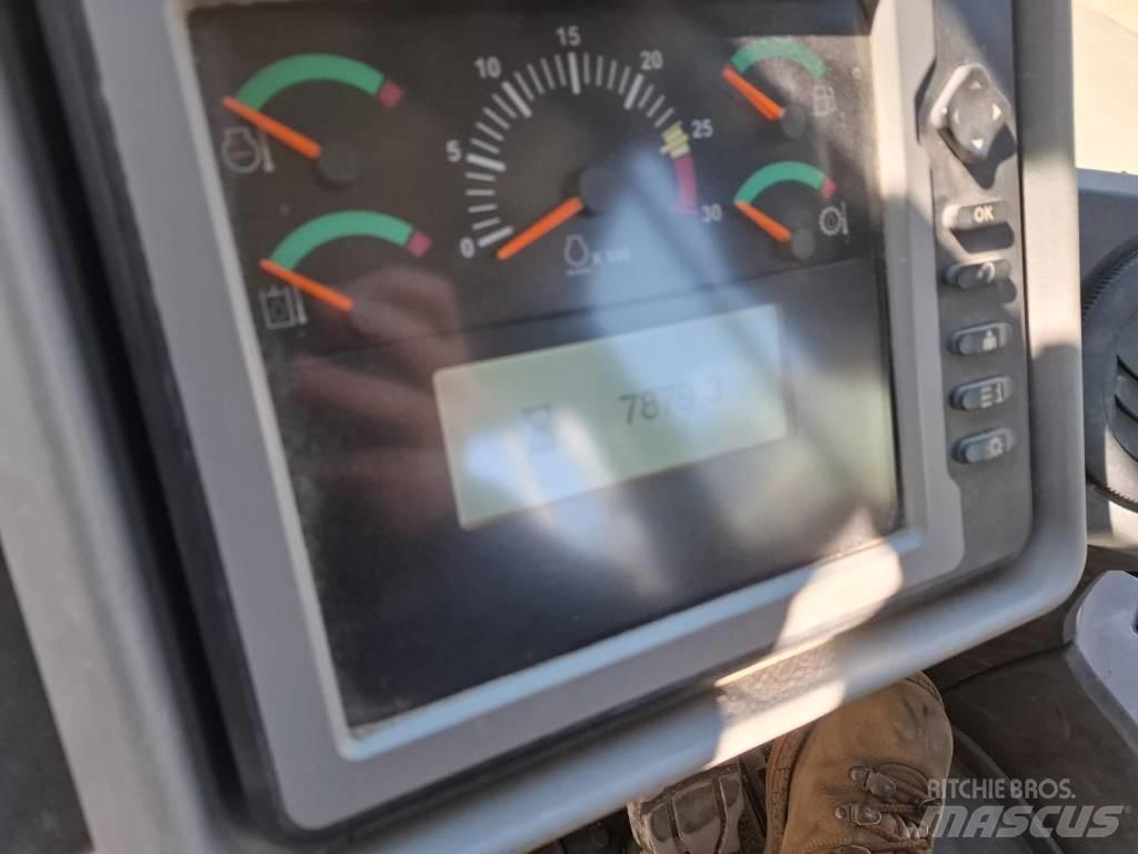 CAT 966K Pyöräkuormaajat