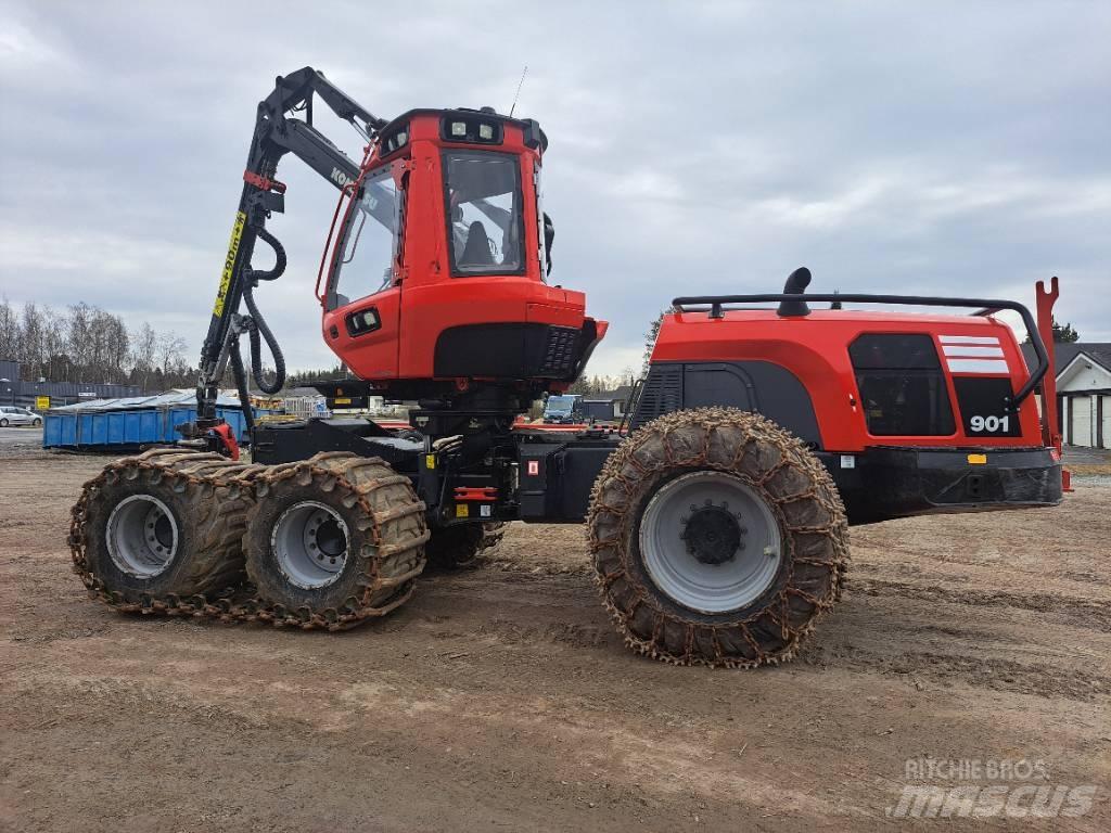 Komatsu 901 Harvesterit