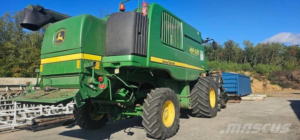 John Deere T 550 Leikkuupuimurit