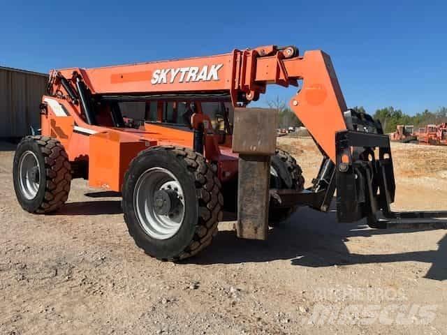 SkyTrak 10054 Kurottajat