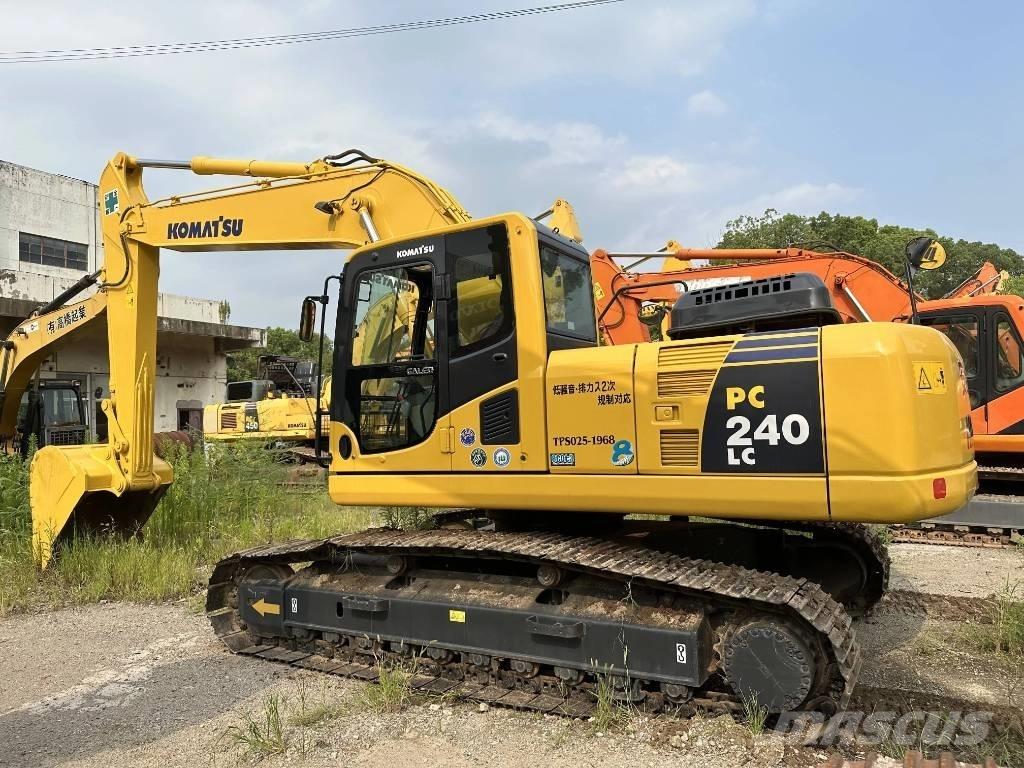 Komatsu PC240-8 Telakaivukoneet