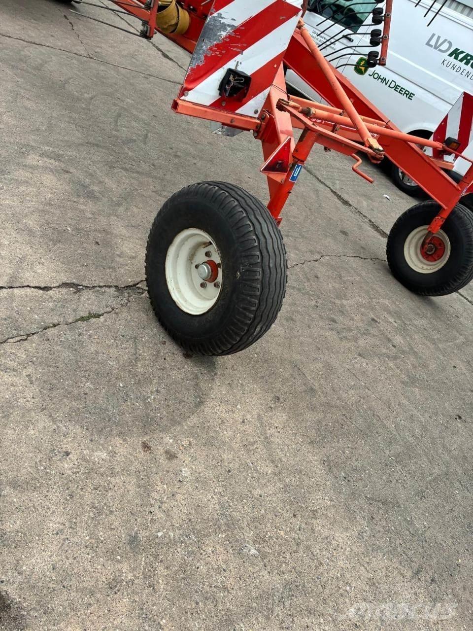 Kuhn GA 7301 Karhottimet