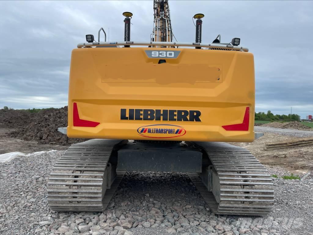 Liebherr R930 Pitkävartiset kaivinkoneet