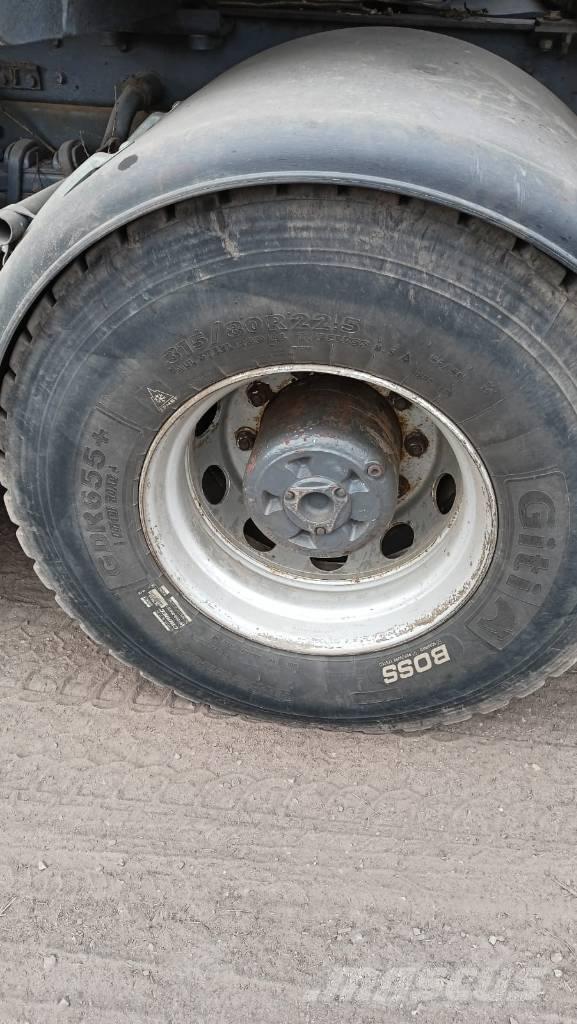 Scania R 730 Puuautot