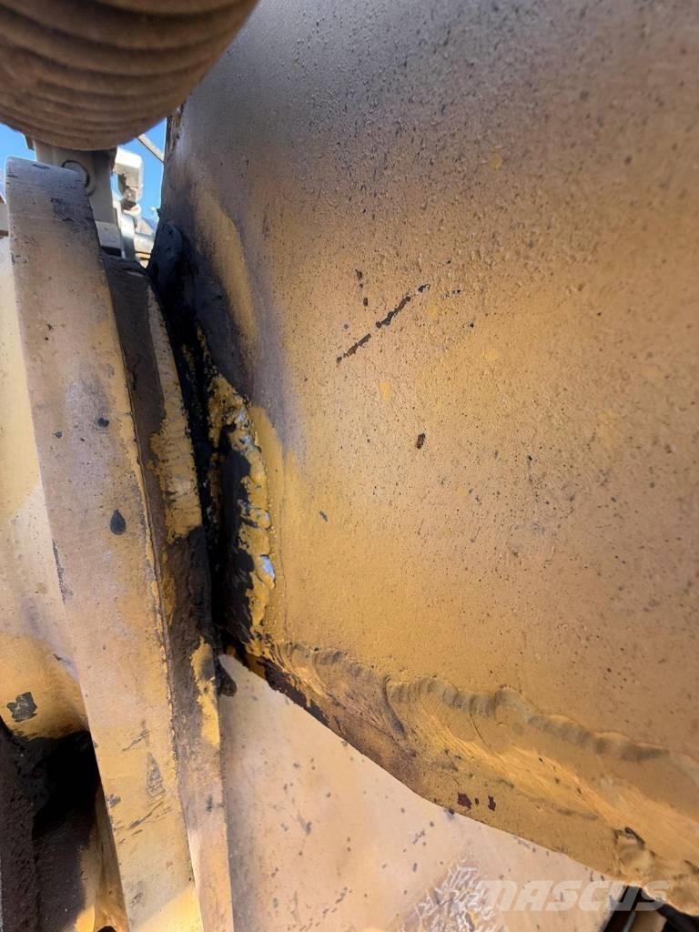 CAT 336 D Telakaivukoneet