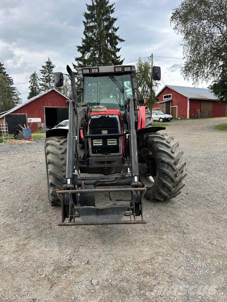 Massey Ferguson 6180 Traktorit