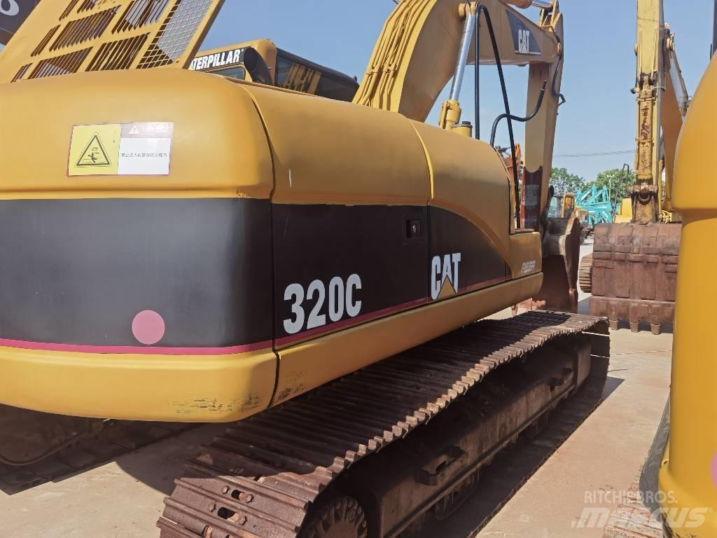 CAT 320 C Telakaivukoneet