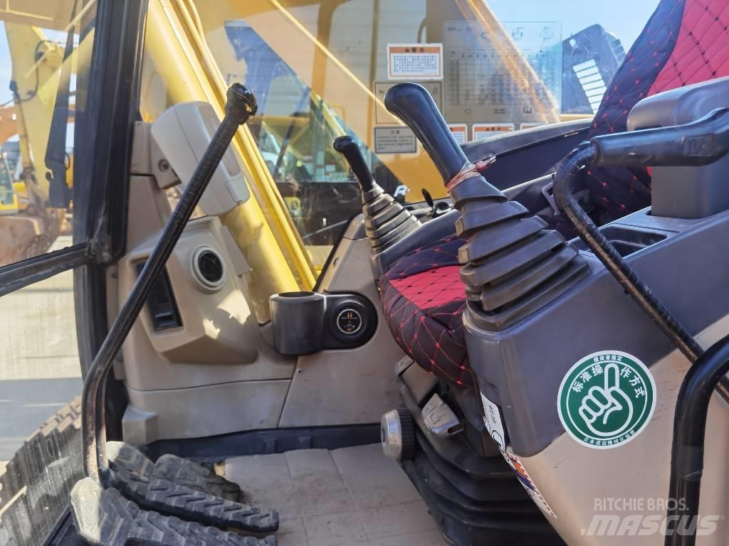 CAT 320 C Telakaivukoneet