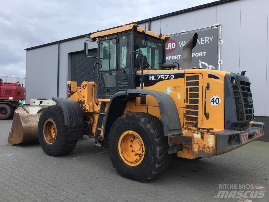 Hyundai HL 757-9 Pyöräkuormaajat