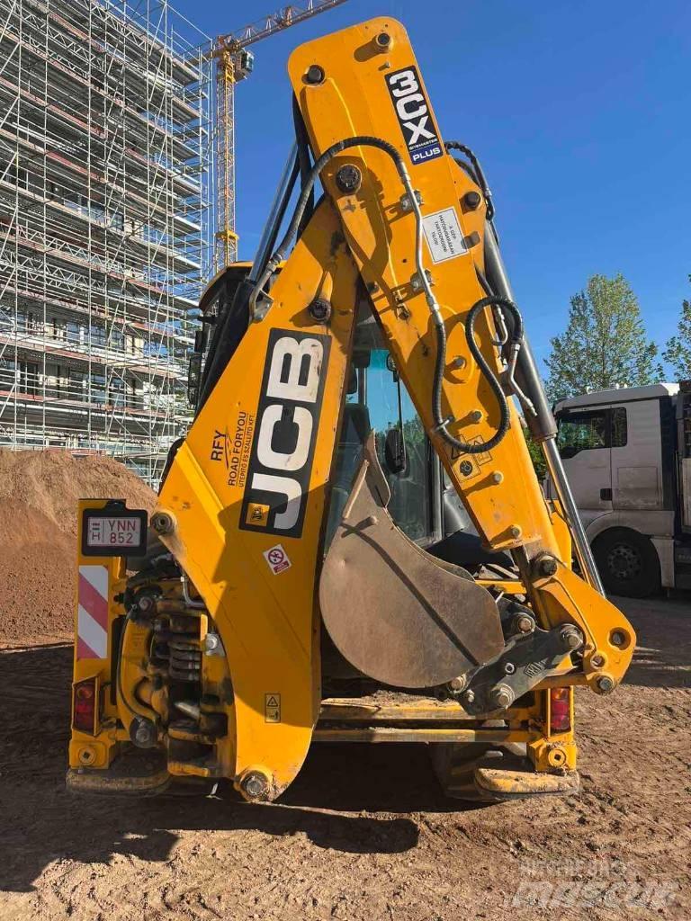 JCB 3 CX Midikaivukoneet 7t - 12t