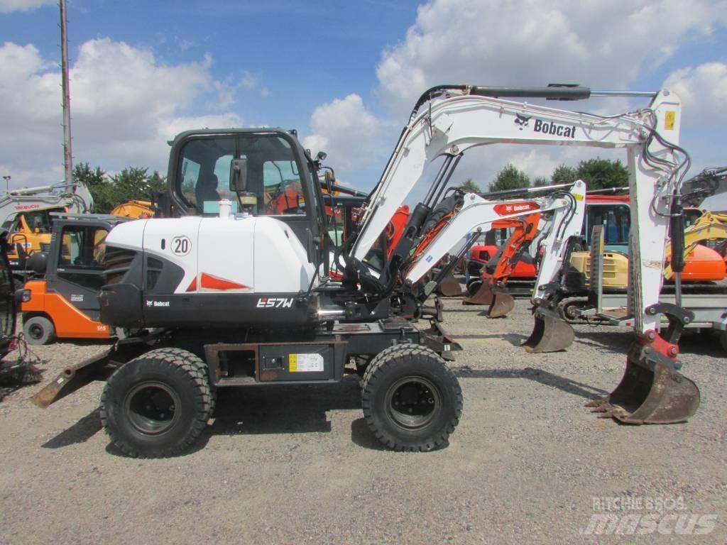 Bobcat E 57 W Pyöräkaivukoneet