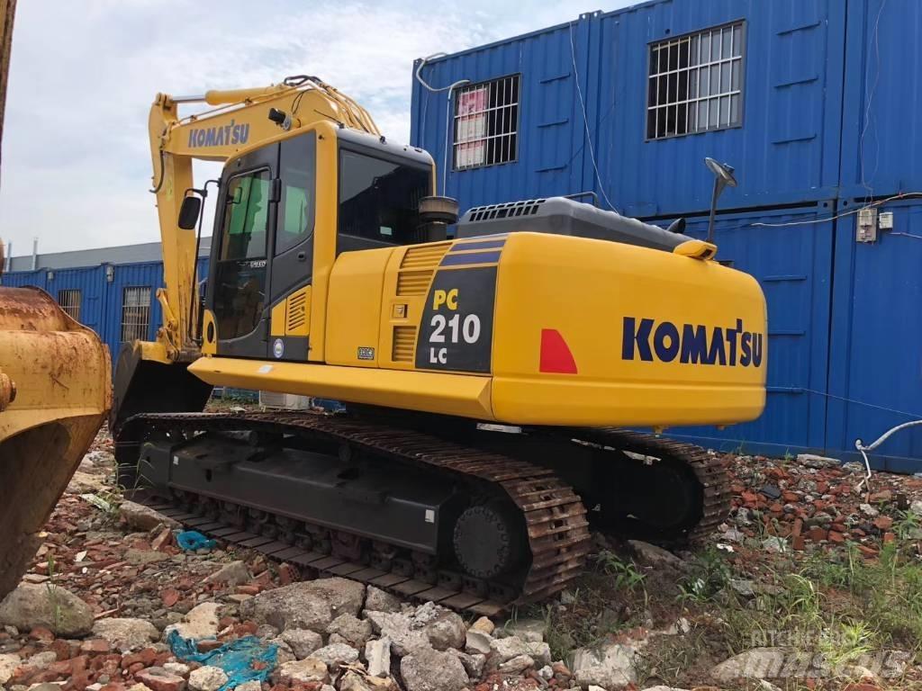 Komatsu 210LC-8 Telakaivukoneet
