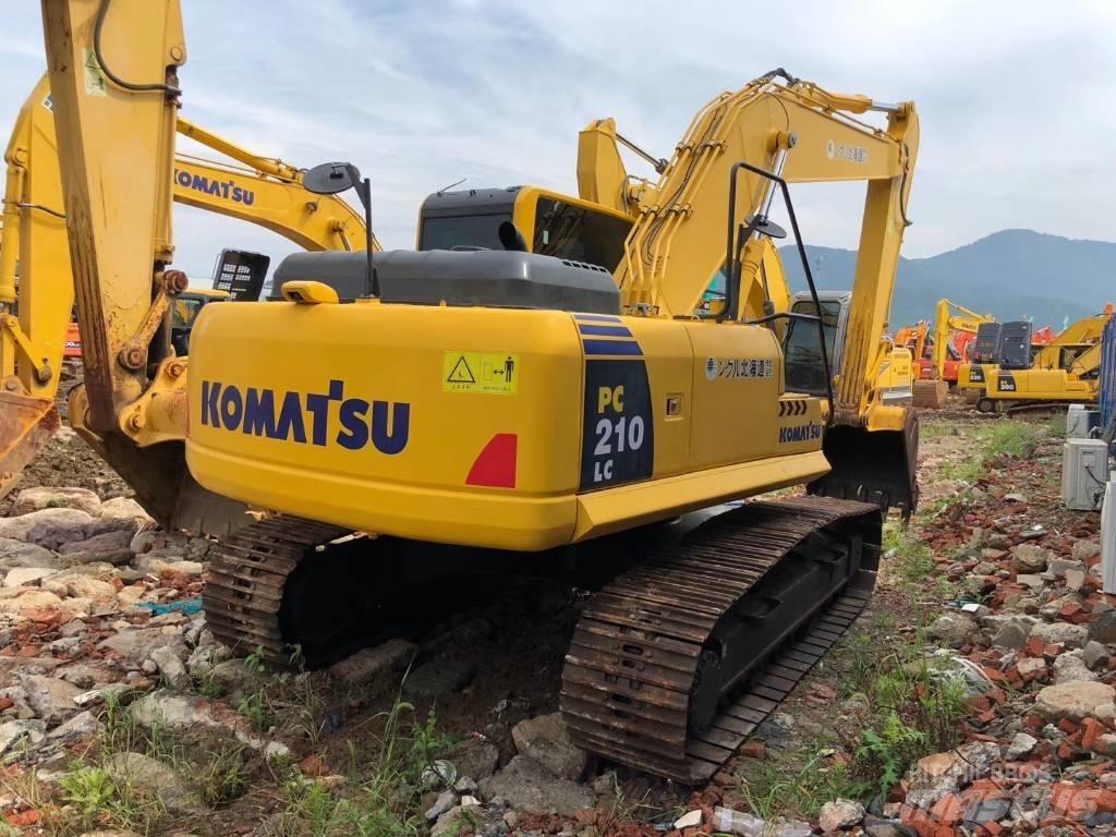 Komatsu 210LC-8 Telakaivukoneet