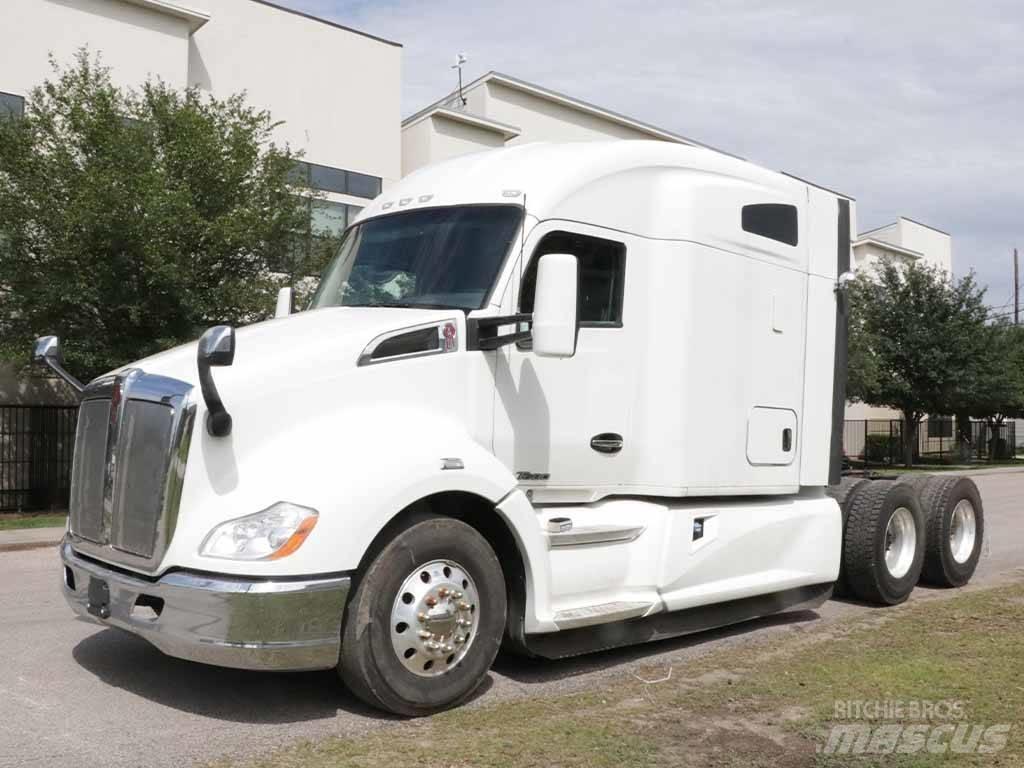 Kenworth T 680 Vetopöytäautot