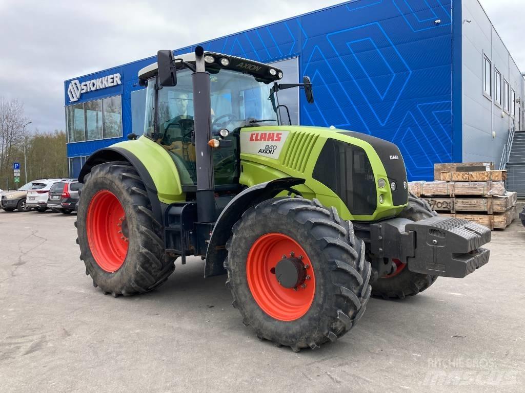 CLAAS Axion 840 Traktorit