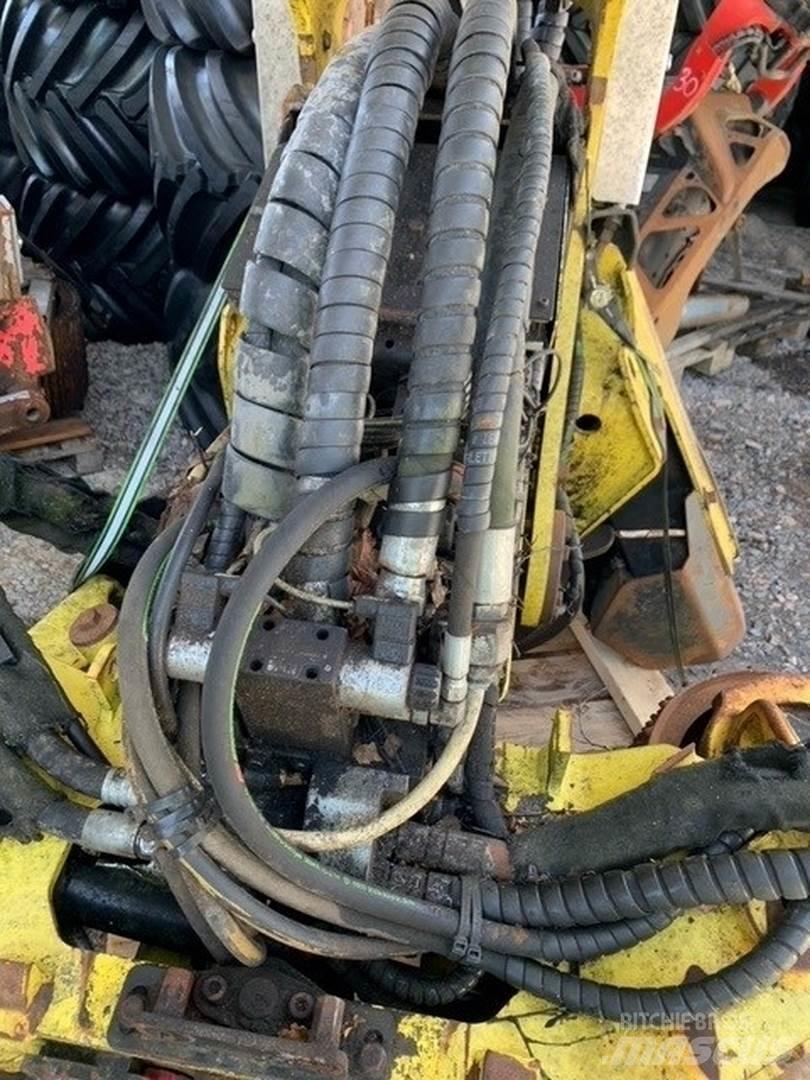 John Deere H270 Hakkuupäät